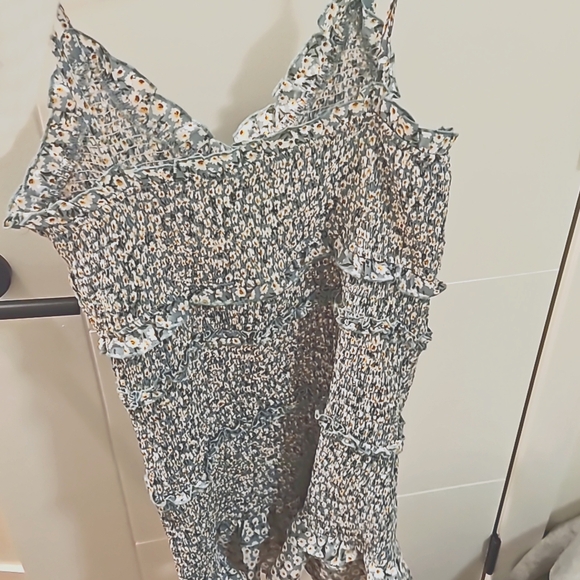 Floral Dress - Picture 3 of 4